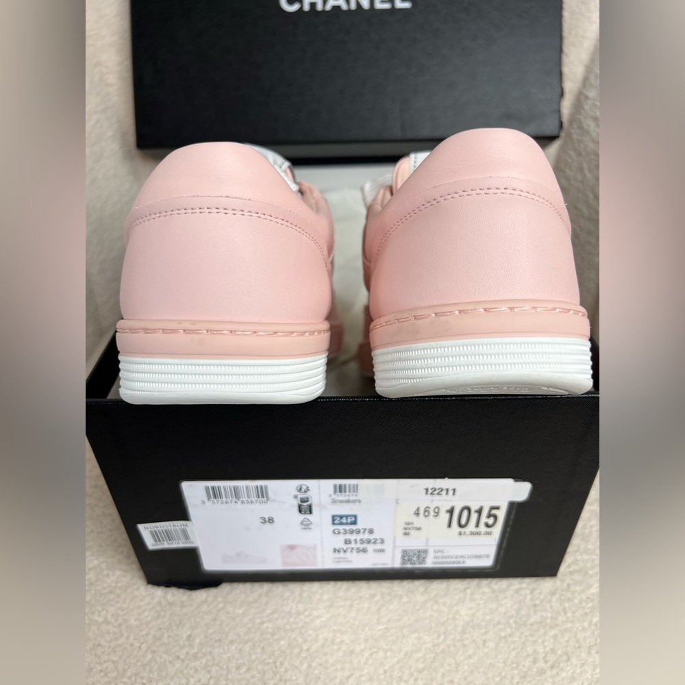 Chanel Pink Leather Sneakers – Size 38 – Brand New, Full Set - Picture 5 of 11